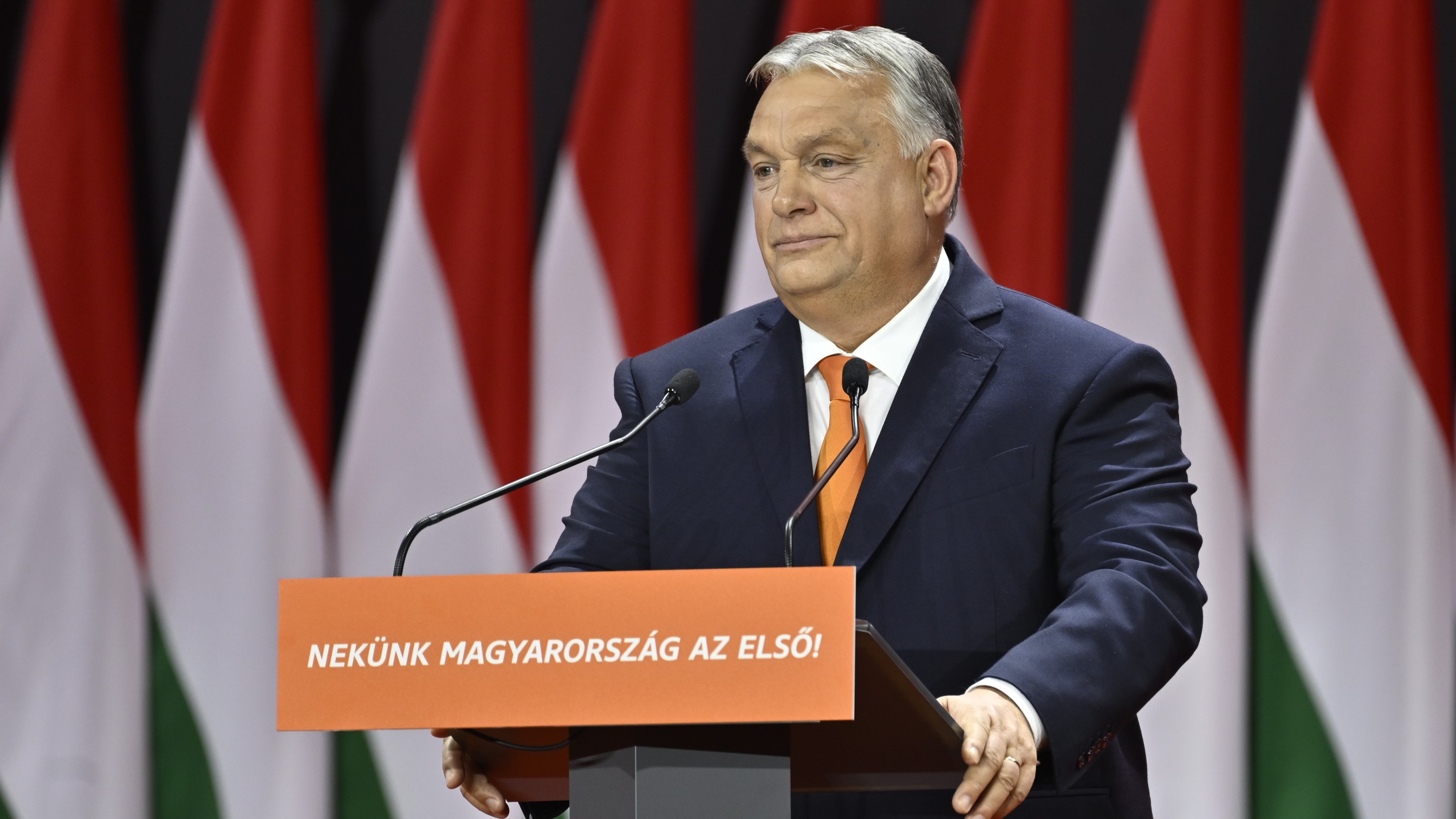 Magyarország minden erővel megvédi magát
